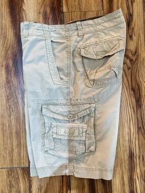 UNIONBAY Mens Utility Cargo Shorts Beige Khaki Cotton Faded Sz 34(Actual 36)